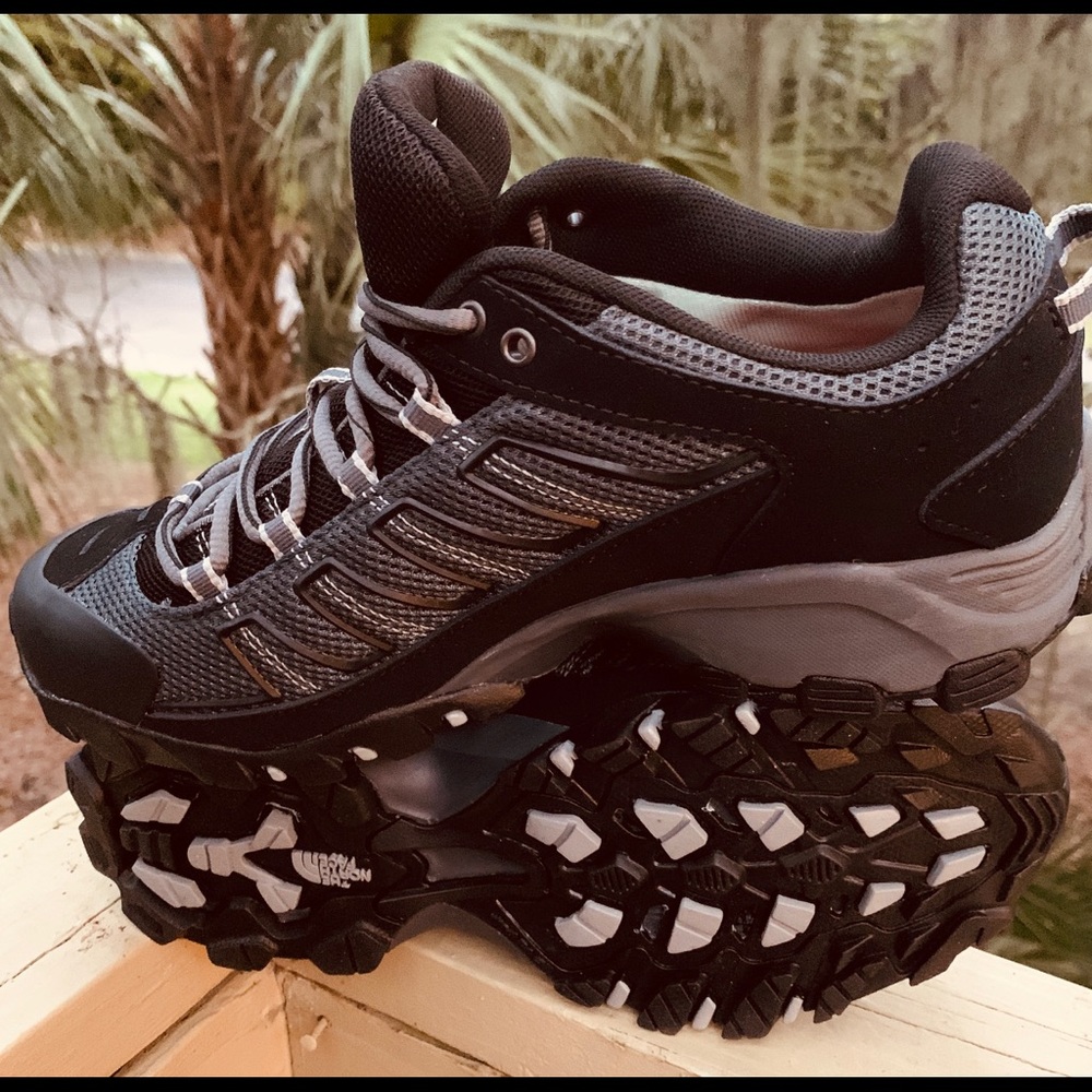 NWOT The North Face Ultra 109 GTX SZ 7.5 Gortex - Picture 10 of 16